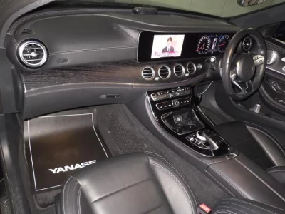 Mercedes-Benz E CLASS WAGON