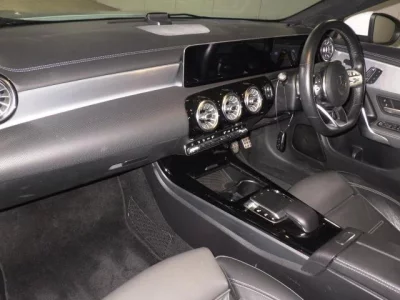 Mercedes-Benz CLA CLASS