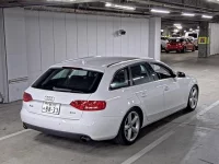 Audi A4 лот № 9 оценка 4  с аукциона в Японии 1