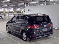 Volkswagen GOLF TOURAN лот № 68 оценка 4.5  с аукциона в Японии 4