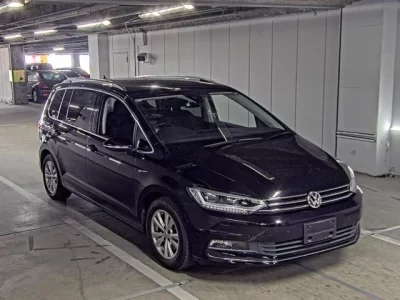 Volkswagen GOLF TOURAN