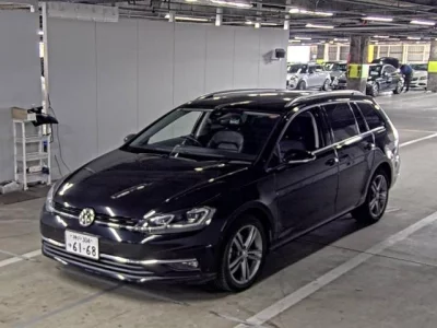 Volkswagen GOLF VARIANT