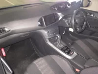 Peugeot 308 лот № 802 оценка 4.5  с аукциона в Японии 2