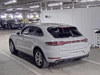 Porsche MACAN лот № 62 оценка 4.5  с аукциона в Японии 4