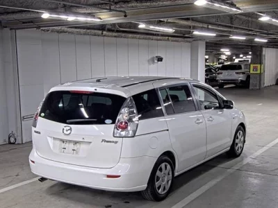 Mazda PREMACY  с аукциона в Японии