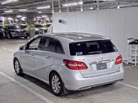 Mercedes-Benz B CLASS лот № 86 оценка 4.5  с аукциона в Японии 4