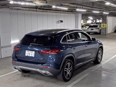 Mercedes-Benz GLA CLASS