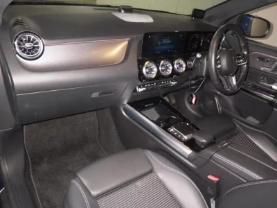 Mercedes-Benz GLA CLASS