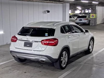 Mercedes-Benz GLA CLASS