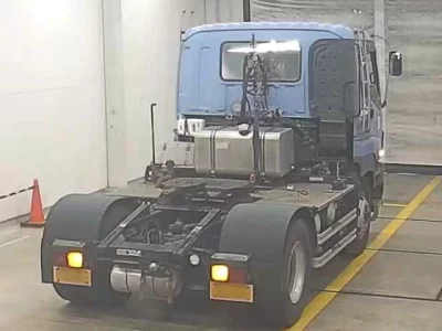 Isuzu TRUCK  с аукциона в Японии