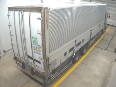 Mitsubishi FUSO TRUCK  с аукциона в Японии