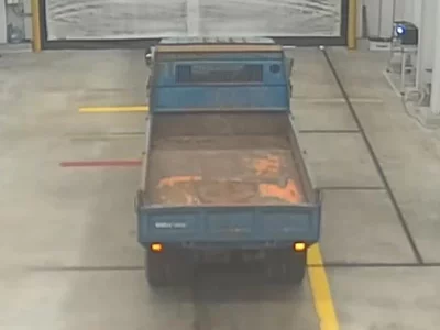 Mazda TITAN  с аукциона в Японии