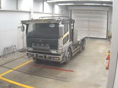 Mitsubishi FUSO TRUCK  с аукциона в Японии
