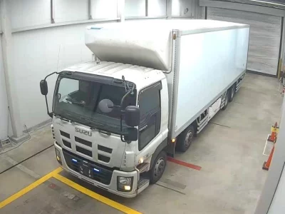 Isuzu TRUCK  с аукциона в Японии