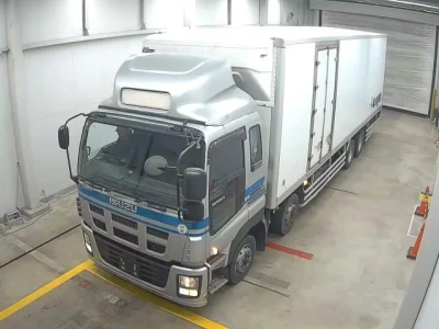 Isuzu TRUCK  с аукциона в Японии