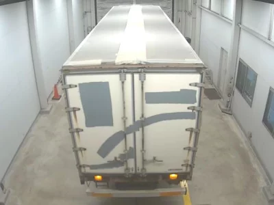 Isuzu TRUCK  с аукциона в Японии