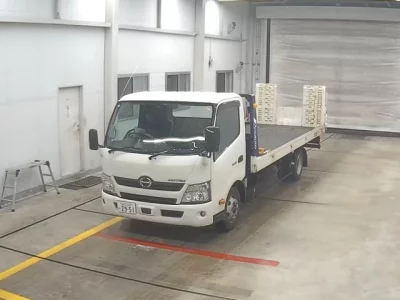 Hino DUTRO  с аукциона в Японии