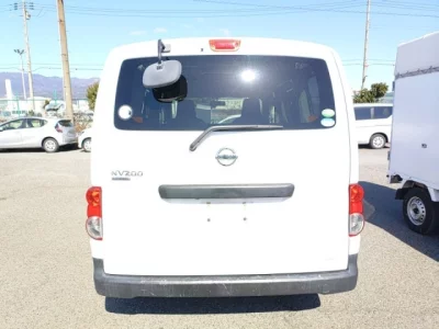 Nissan NV200
