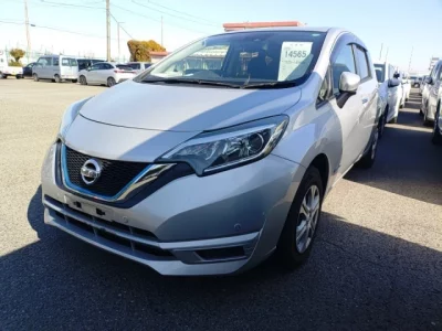 Nissan NOTE  с аукциона в Японии