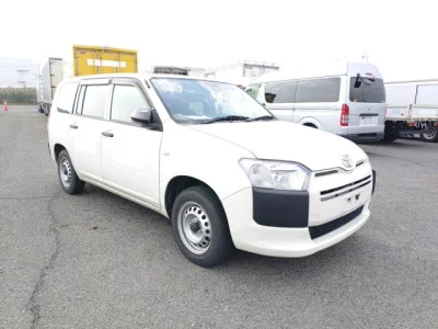 Toyota PROBOX  с аукциона в Японии