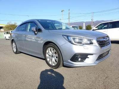 Subaru LEGACY B4