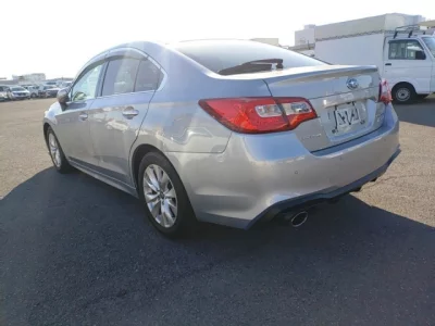 Subaru LEGACY B4