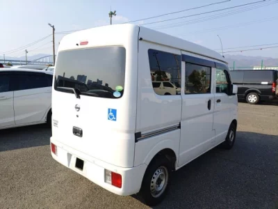 Nissan CLIPPER VAN