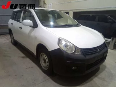 Mitsubishi LANCER VAN