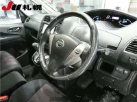 Nissan SERENA лот № 1013 оценка 3  с аукциона в Японии 2