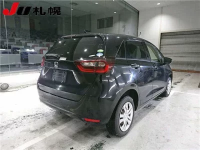 Honda FIT  с аукциона в Японии