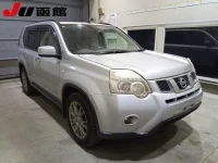 Nissan X-TRAIL лот № 9295 оценка 3.5  с аукциона в Японии 3