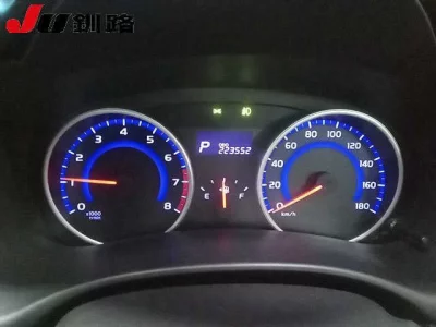 Toyota WISH  с аукциона в Японии