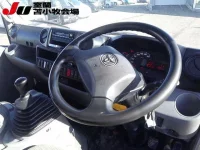 Toyota DYNA лот № 5002 оценка R  с аукциона в Японии 5