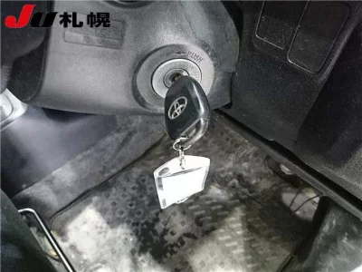 Toyota SUCCEED  с аукциона в Японии