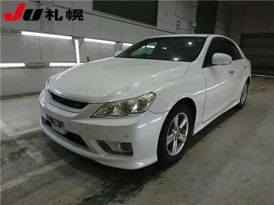 Toyota MARK X  с аукциона в Японии