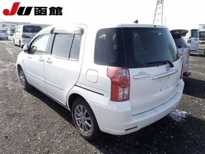 Toyota RAUM