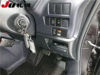 Toyota NOAH лот № 45 оценка R  с аукциона в Японии 3