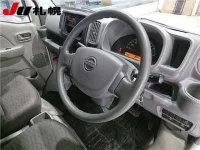Nissan CLIPPER VAN лот № 1033 оценка 3.5  с аукциона в Японии 2