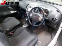 Nissan NOTE лот № 8014 оценка 3  с аукциона в Японии 2