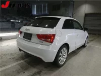 Audi A1 лот № 72 оценка 3.5  с аукциона в Японии 1