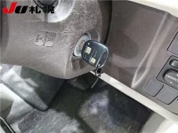 Toyota PASSO лот № 3038 оценка -  с аукциона в Японии 3