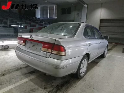 Nissan SUNNY