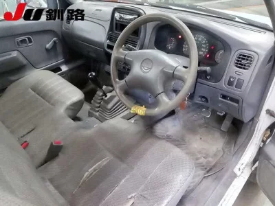 Nissan DATSUN PICKUP