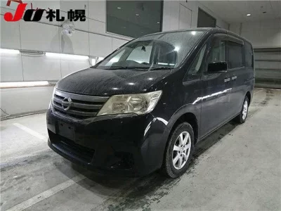 Nissan SERENA  с аукциона в Японии