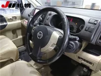 Nissan SERENA лот № 101 оценка 3  с аукциона в Японии 2