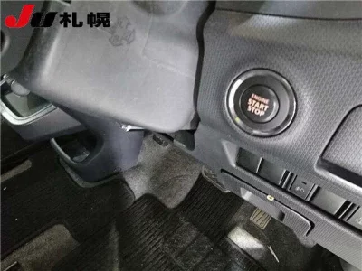 Mitsubishi DELICA D2