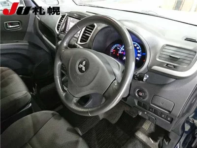 Mitsubishi DELICA D2