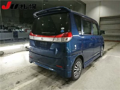 Mitsubishi DELICA D2