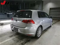 Volkswagen GOLF лот № 136 оценка 3  с аукциона в Японии 1