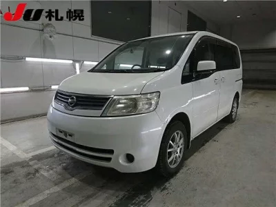 Nissan SERENA  с аукциона в Японии